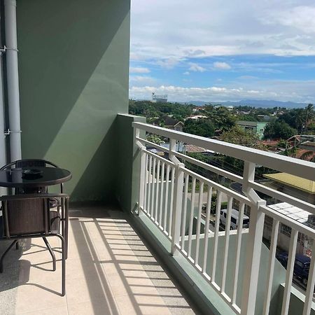 Verdon Parc Davao City With Balcony By Darpm מראה חיצוני תמונה