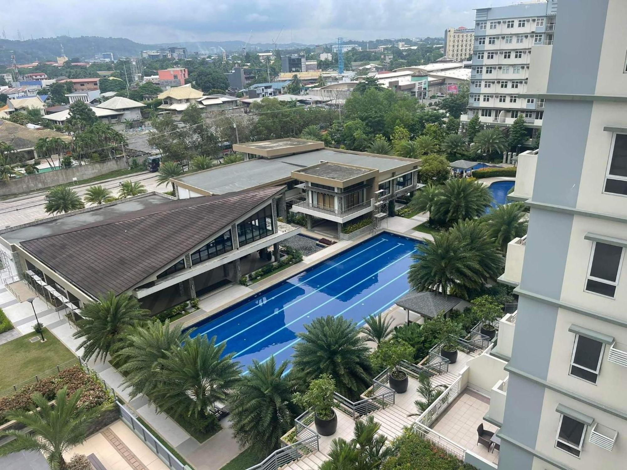 Verdon Parc Davao City With Balcony By Darpm מראה חיצוני תמונה